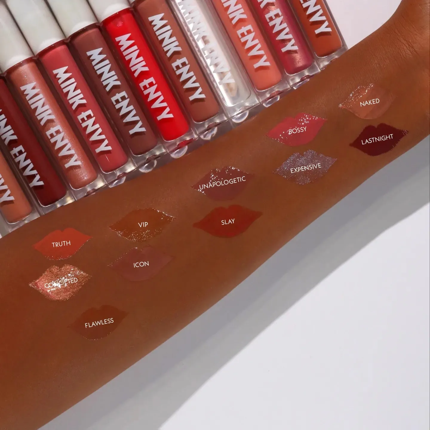 Flawless Lip Gloss Glassy Shine