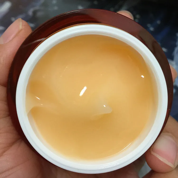 Japanese Vitamin C  Glow Boosting Moisturizer