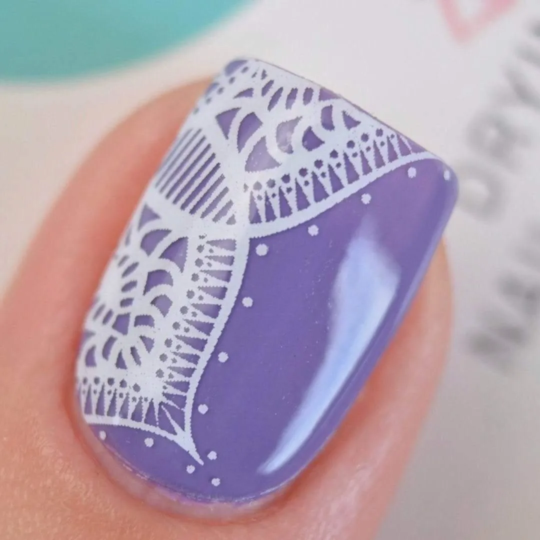Mandala | Transparent White Print Nail Polish Wraps