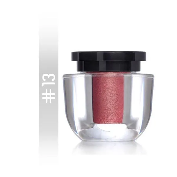SHIMMERING EYESHADOW